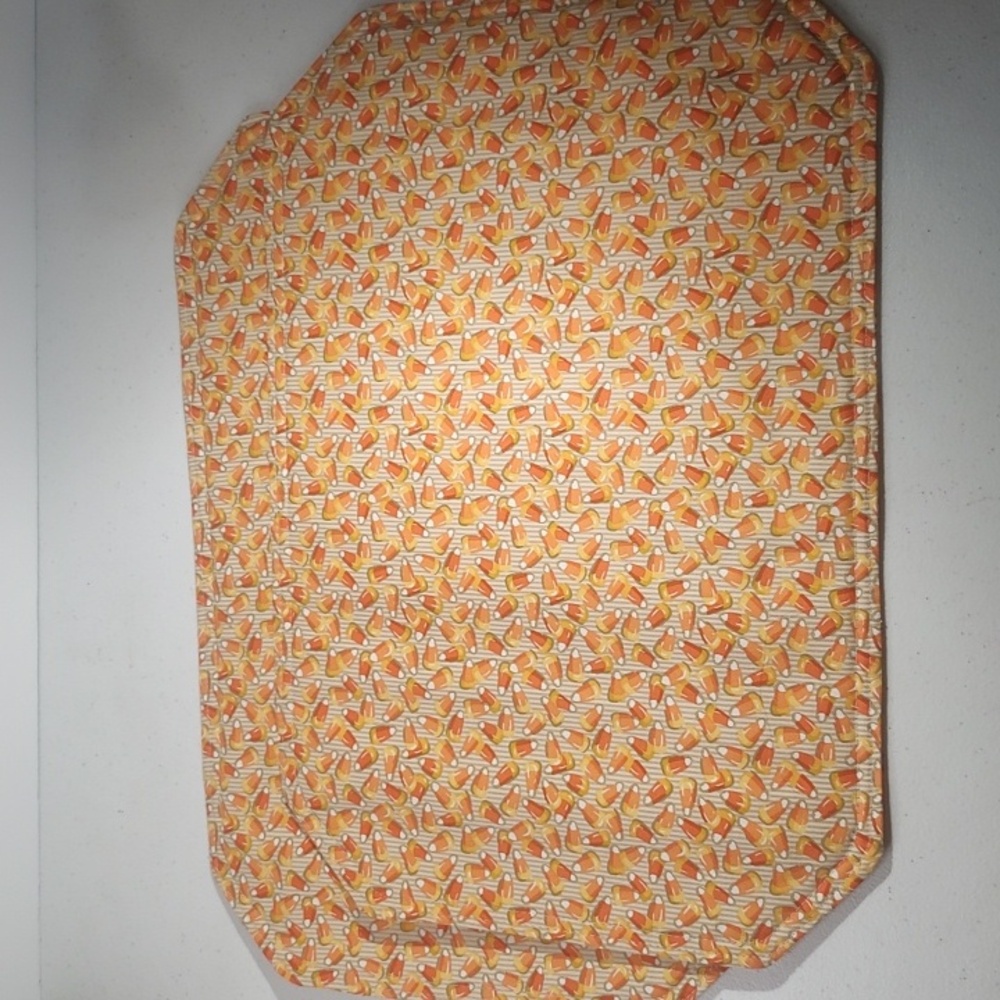 Longaberger Set Of 2 Placemats In Candy Corn Fabric Reversible